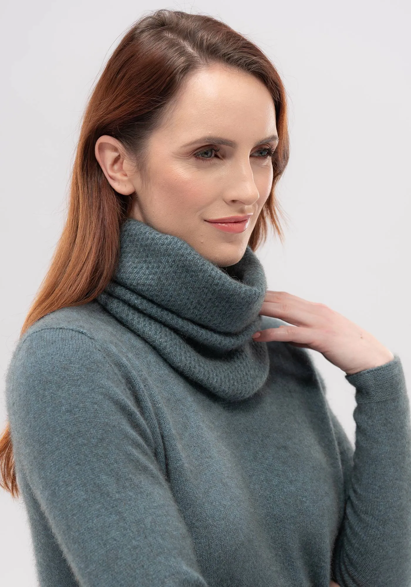 Finley Snood